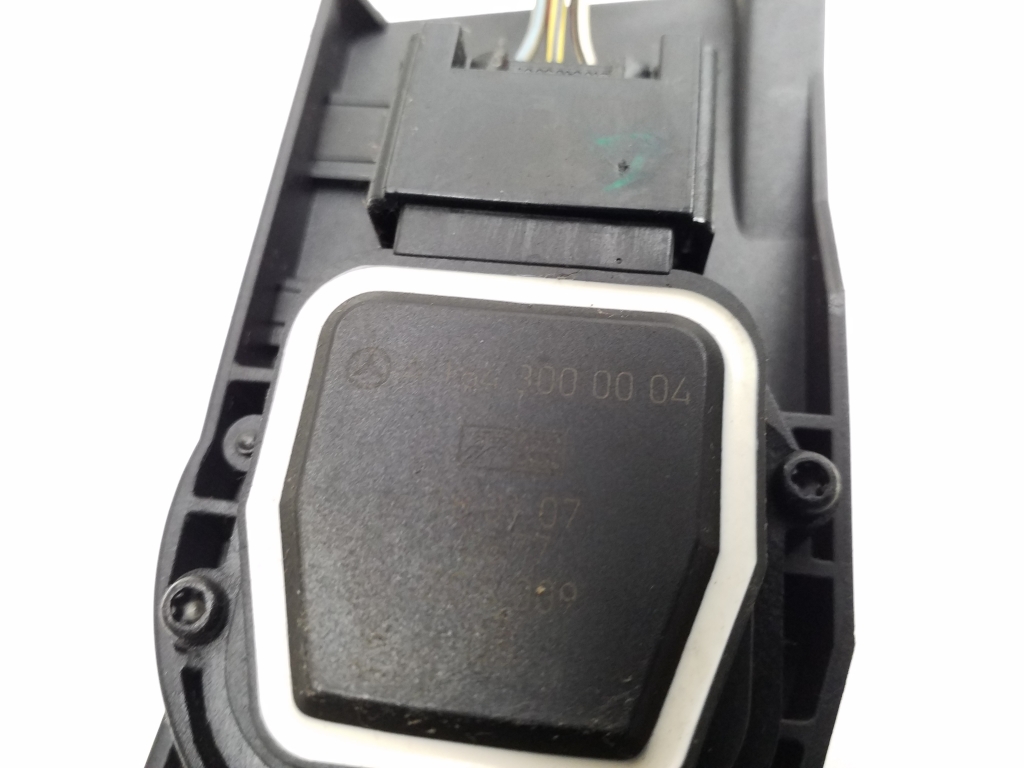 MERCEDES-BENZ M-Class W164 (2005-2011) Akseleratoriaus (gazo) pedalas A1643000004 21864830