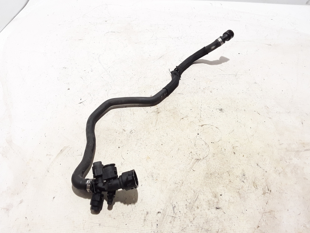 BMW 5 Series F10/F11 (2009-2017) Right Side Water Radiator Hose 8511760 21017132