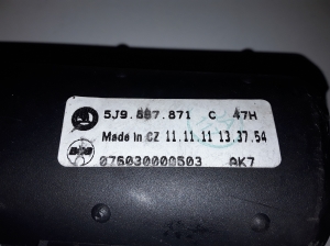 Skoda Fabia MK 2 (2007–2014) Hutablage 5J9887871C - 3