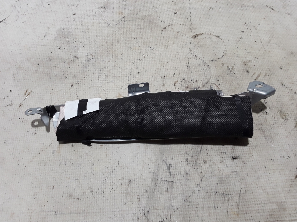 VOLVO V60 2 generation (2018-2023) SRS переднее правое сиденье 32227699 21017104