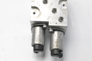 BMW X5 E70 (2006–2013) Õhkvedrustuse klapp 6772311 - 2