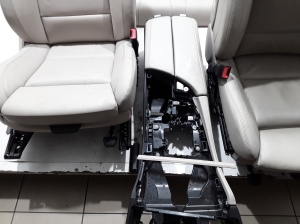 BMW 5 SERIES F10 (2010–2017) Salons un tā detaļas - 4