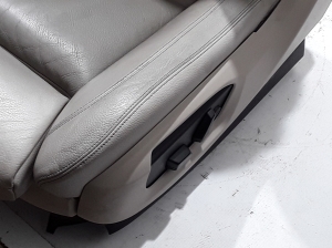 BMW 5 SERIES F10 (2010–2017) Salons un tā detaļas - 7