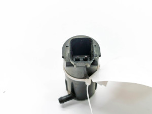 Hyundai ix35 (2009–2015) Frontscheibenwaschdüse 985102S000 - 3
