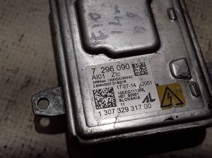 BMW 5 SERIES F10 (2010–2017) Xenon headlight control unit 7296090 - 2