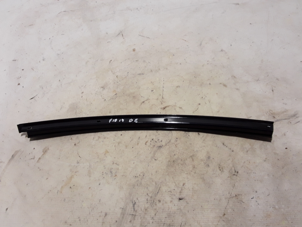 BMW 5 Series F10/F11 (2009-2017) Rear Right Door Window Molding 7242480 21017033