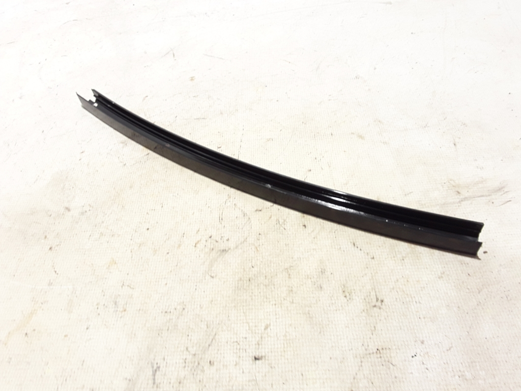 BMW 5 Series F10/F11 (2009-2017) Rear Right Door Window Molding 7242480 21017033