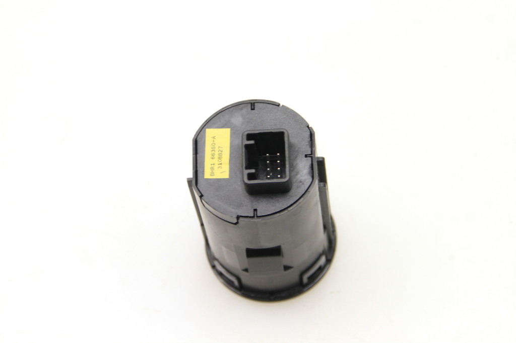 MAZDA 3 BM (2013-2019) Ignition Button BHR1663S0A 25093612