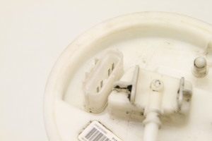 Ford Focus (2011–2018) Kütusepump paagis BV619H307JA - 3