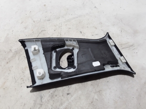 BMW 5 SERIES F10 (2010–2017) Keskpiilari siseviimistlus 7358985 - 3