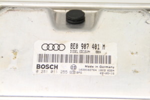 AUDI A4 B6 (2000–2005) Mootori juhtplokk 8E0907401M - 4