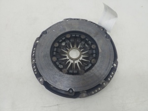 LEXUS IS (2005–2013) Siduri surveplaat 310010W020 - 2