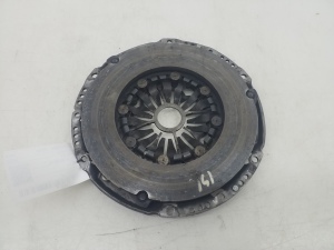 LEXUS IS (2005–2013) Siduri surveplaat 310010W020 - 2