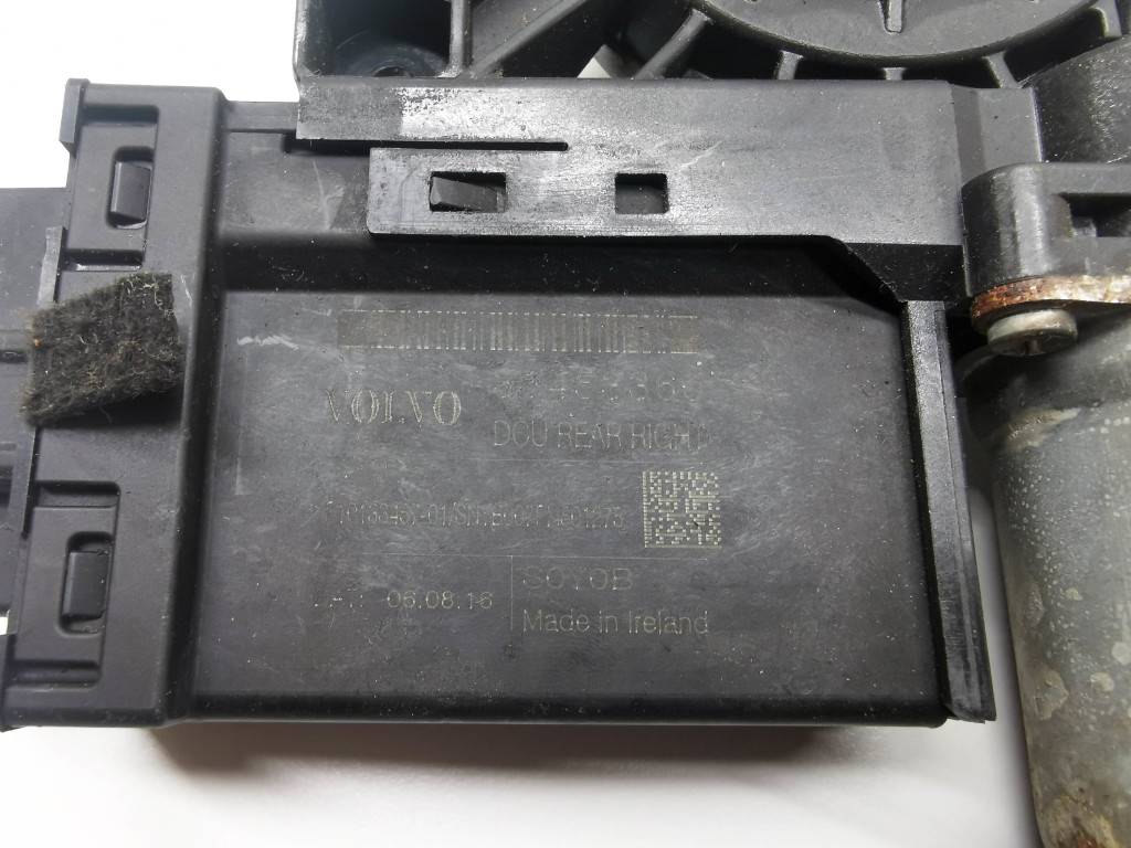 VOLVO V90 2 generation (2016-2024) Aizmugurējo labo durvju loga vadības motorīts 31453360 21185239