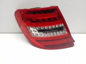  Rear corner lamp 