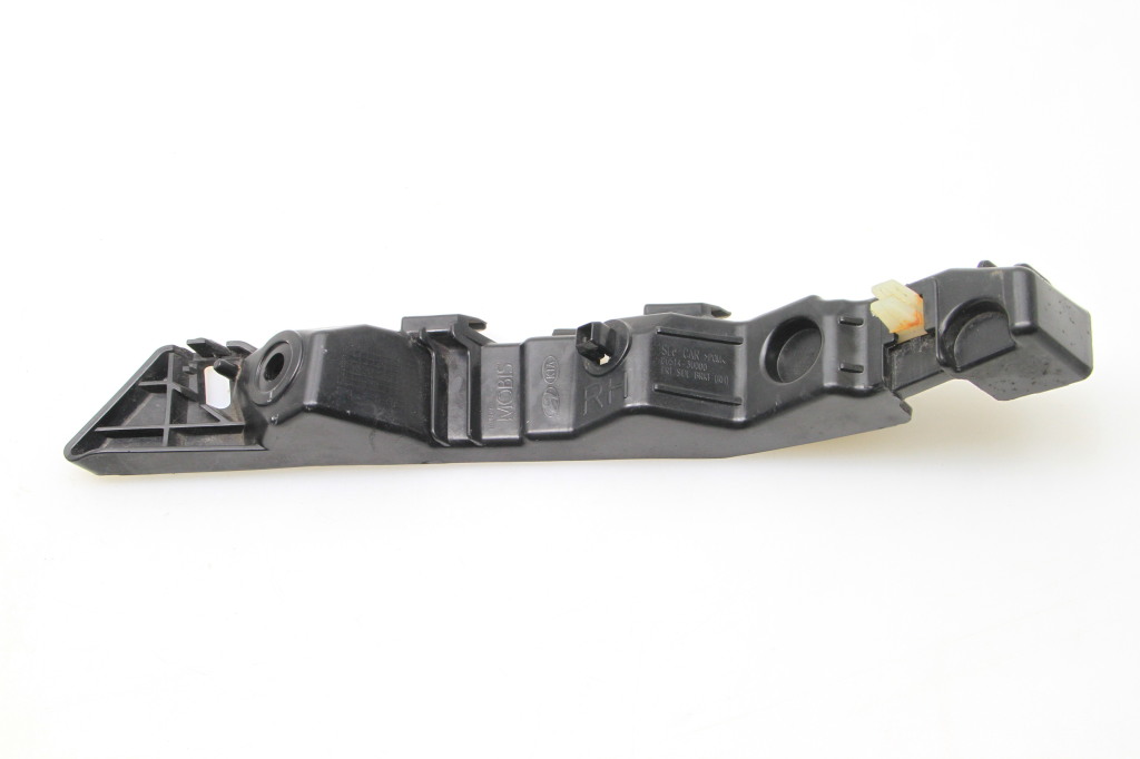 Kia Sportage (2010–2016) Rear bumper bracket 865143U000 Kia Sportage (2010–2016) Rear bumper bracket 865143U000
