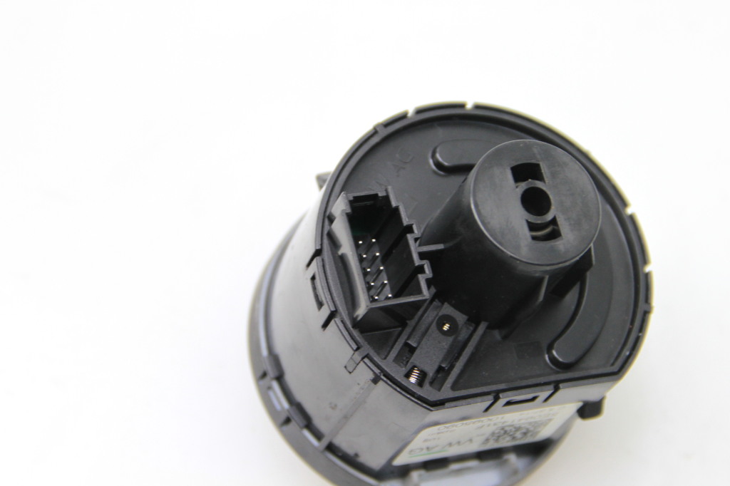 SKODA Octavia 3 generation (2013-2020) Headlight Switch Control Unit 5E0941431F 25093667