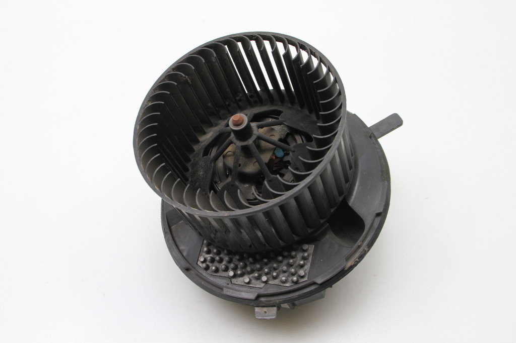 VOLKSWAGEN Passat CC 1 generation (2008-2017) Heater Blower Fan 1K2820015G 25093666
