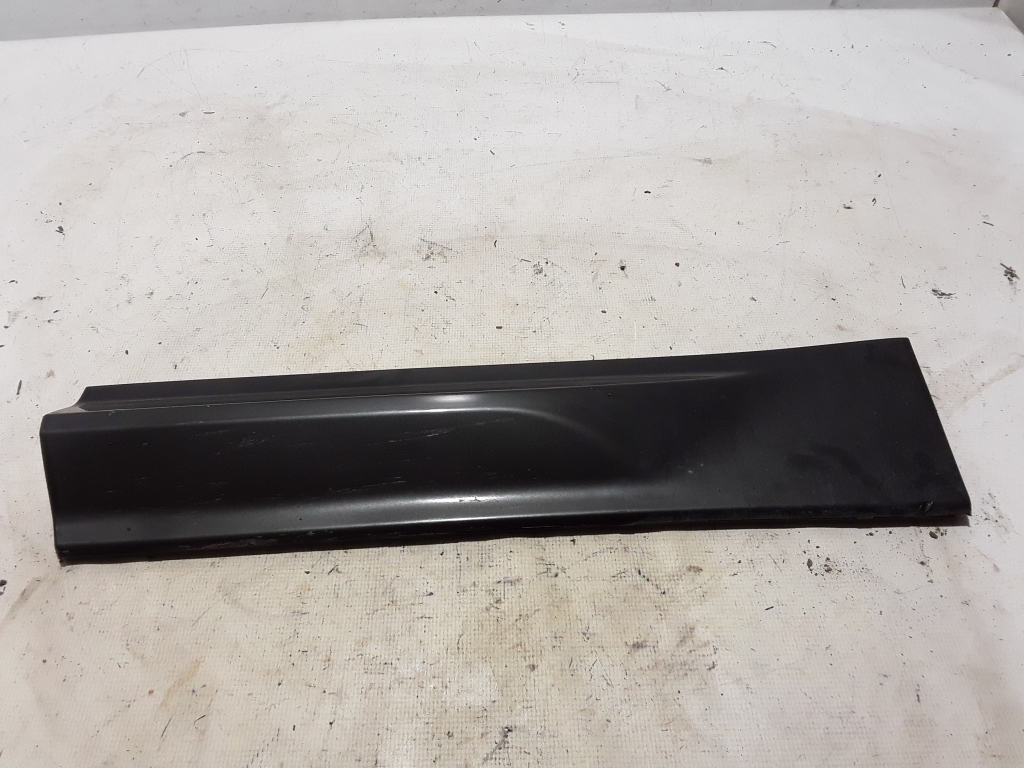 VOLVO XC60 2 generation (2017-2024) Left Side Sliding Door Molding 31440296 21017899