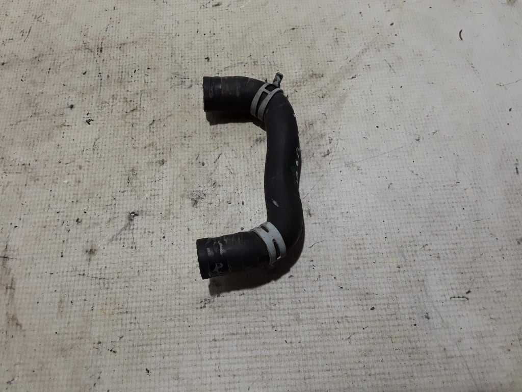 VOLVO XC60 2 generation (2017-2024) Right Side Water Radiator Hose 31493272 21017866