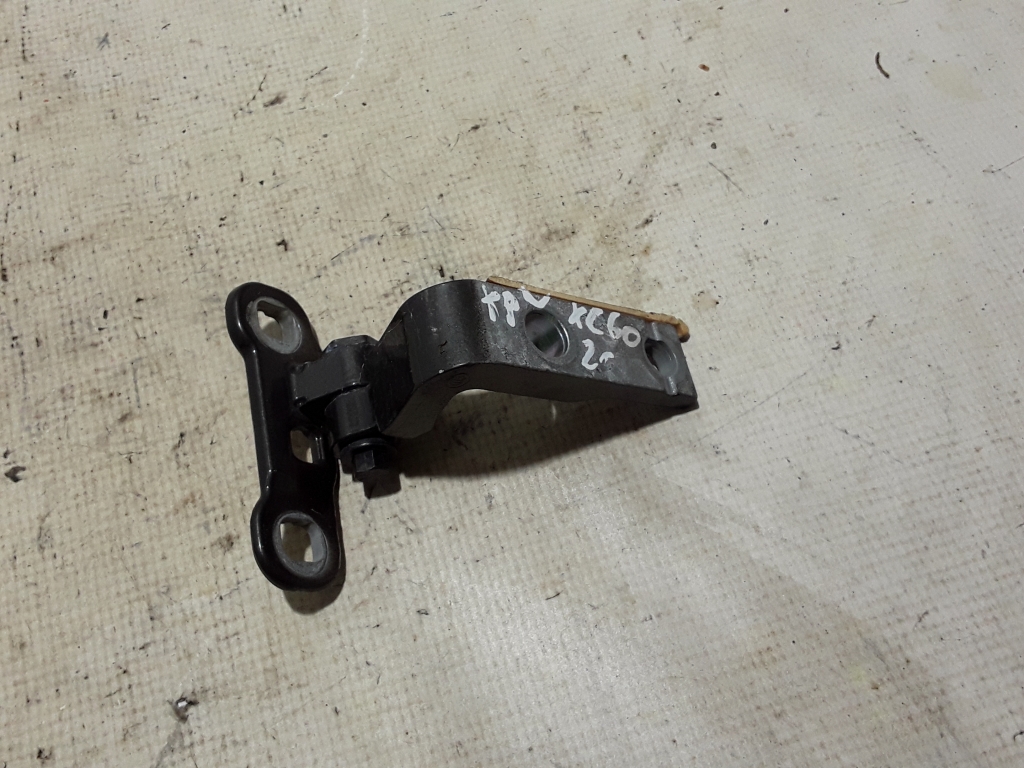 Used VOLVO XC60 Front door top hinge 31442031