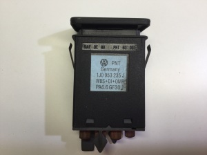Volkswagen Golf IV (1997–2003) Warnblinkschalter 1J0953235J - 2