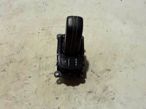   Gear shift mechanism 