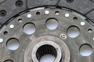 Mazda 3 (2013–2018) Siduriketas SH0216460 - 2