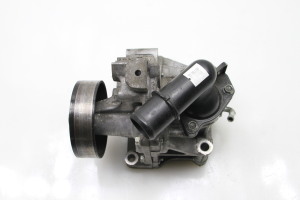 Mazda 3 (2013–2018) Pompe à eau pour automobile SH0115100 - 3