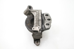 Mazda 3 (2013–2018) Mootori kinnitus KD45K1442 - 3