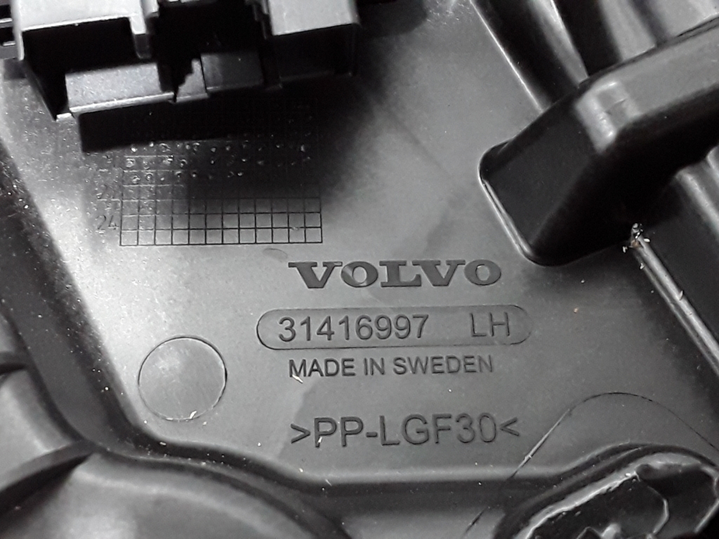 VOLVO XC60 2 generation (2017-2024) Galinių kairių durų stiklo pakelėjas 31416997 21017810