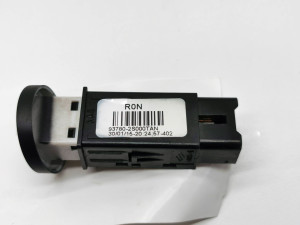Hyundai ix35 (2009–2015) Rear window defroster switch 937802S000TAN - 3