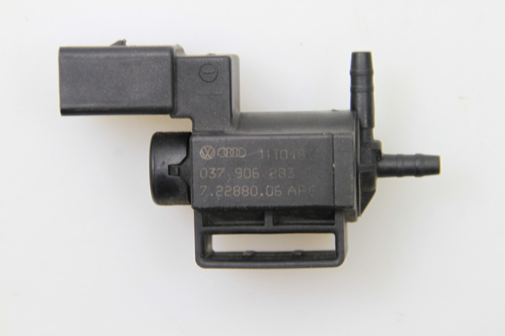 AUDI A6 C6/4F (2004-2011) Solenoid Valve 037906283C 25093820