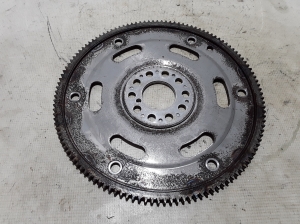  Clutch flywheel 