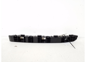 Rear bumper bracket - 86616-A6000