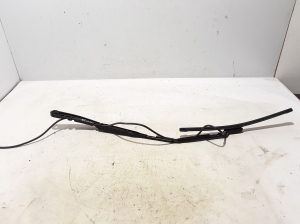   Windshield wiper blade 