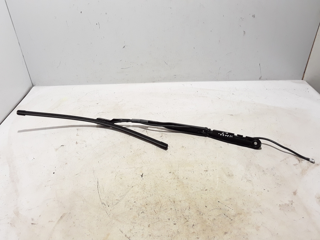 Used VOLVO XC60 Windshield wiper blade 31416839