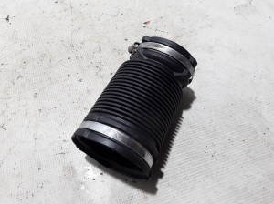  Air intake hose 