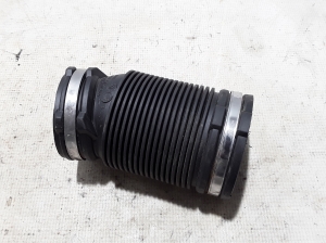  Air intake hose 