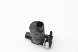 Ford Focus (2011–2018) Front windshield washer pump BV6117K624BA - 2