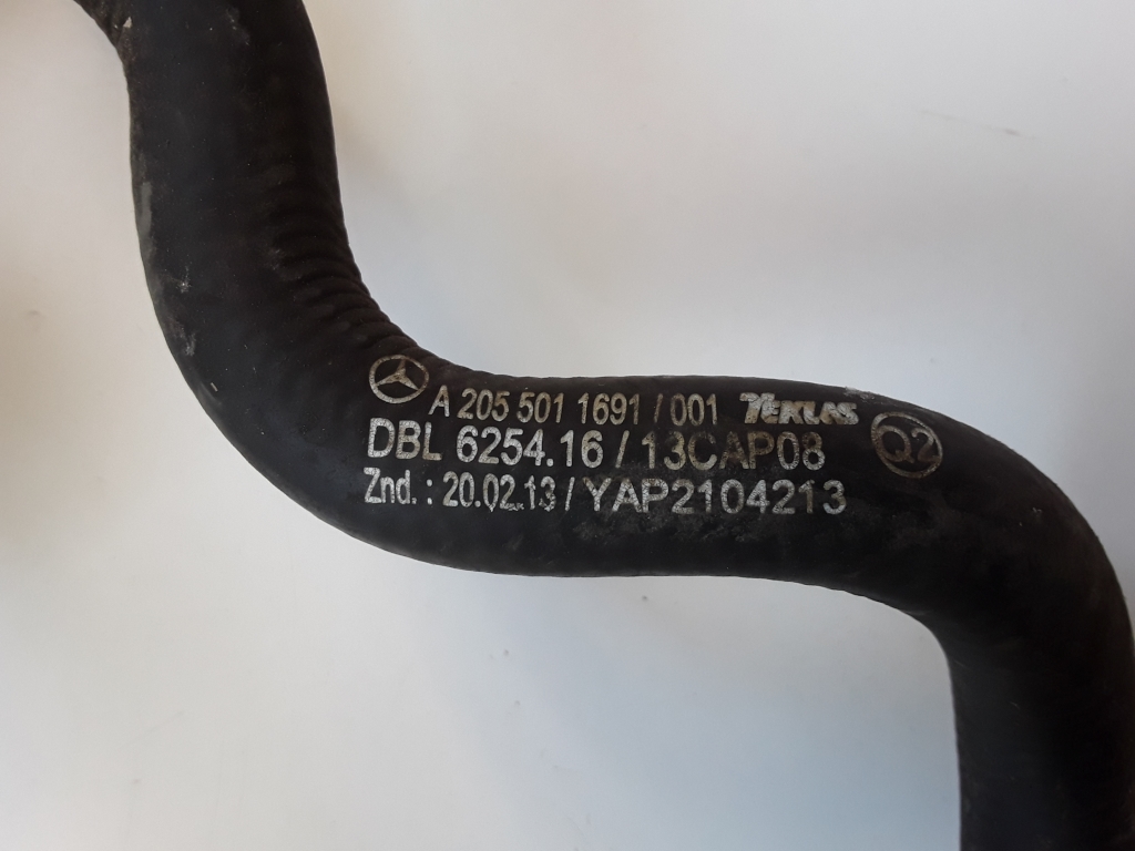 MERCEDES-BENZ C-Class W205/S205/C205 (2014-2023) Правий шланг радіатора води A2055011691 27593738