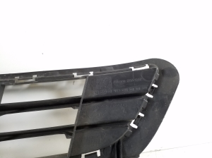 Volkswagen Golf VII (2012–2026) Front bumper lower grille 5G0853677 - 3