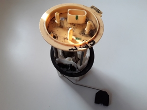 Volkswagen Passat B7 (2010–2014) Kütusepump paagis 3AA919050B - 3
