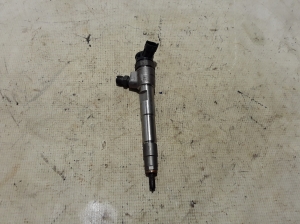  Fuel injector 