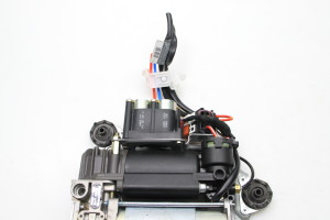 BMW X5 E53 (1999–2006) Luftfederung Kompressor 4430200111 - 3