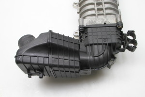 Volkswagen Golf VI (2008–2013) Motorkompressor und seine Teile 03C276 - 3