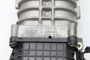 Volkswagen Golf VI (2008–2013) Motorkompressor und seine Teile 03C276 - 5