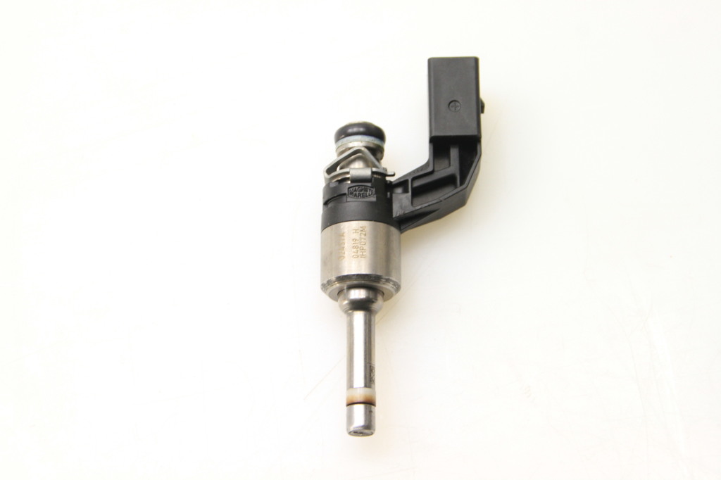 AUDI A1 8X (2010-2020) Форсунка 03C906036M 25093755