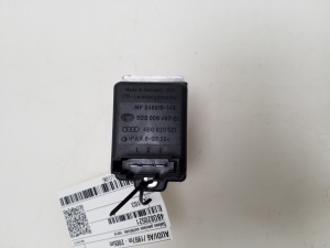 AUDI A6 C5 (1997–2005) Cabin shoulder motor resistance 4BO820521 - 2