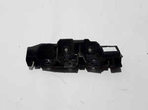 Priekšējā bampera kronšteins - 622221659R